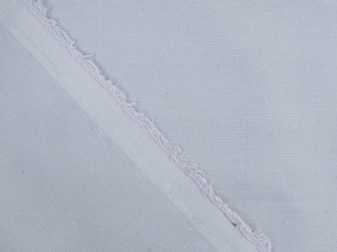 Однотонный поплин KOOLTEX светло-серого цвета из хлопка и полиэстера