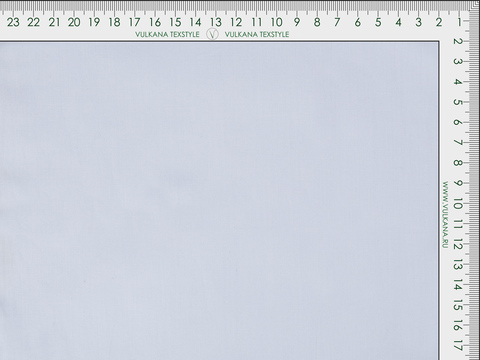 Светло-голубая хлопковая ткань