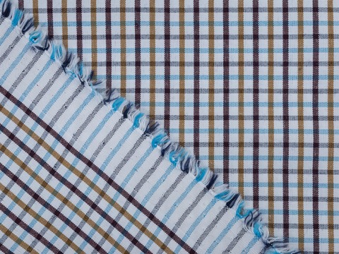 Белая ткань KOOLTEX в мелкую кофейно-голубую клетку из полиэстера и хлопка