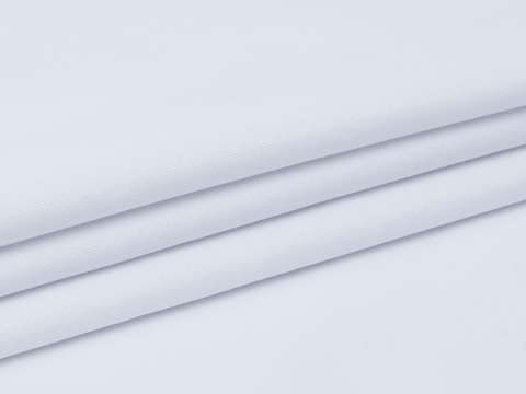 Белая ткань KOOLTEX из хлопка и полиэстера