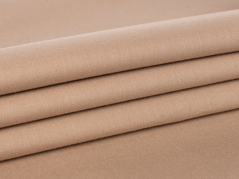 Однотонный поплин цвета чайной розы из полиэстера и хлопка