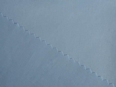 Однотонная лёгкая ткань небесно-голубого цвета из полиэстера хлопка и эластана