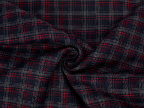 Синяя ткань в красно-серую клетку из полиэстера и хлопка