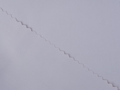 Однотонная серо-голубая ткань из полиэстера