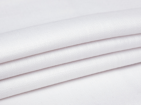 Белая ткань из полиэстера и хлопка