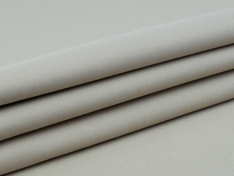 Однотонная серая ткань из полиэстера
