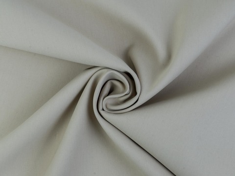 Однотонная серая ткань из полиэстера