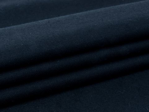 Чёрная однотонная саржа из хлопка и полиэстера