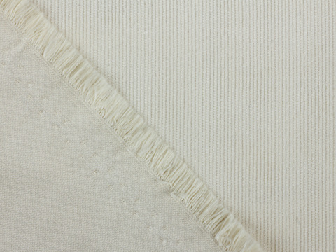 Вельвет мягкого бежевого цвета из хлопка и лайкры