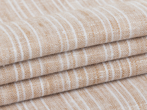 Светло-бежевая ткань в белую полоску из хлопка и полиэстера