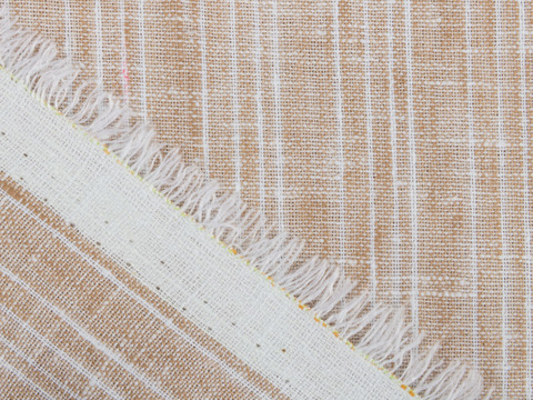 Светло-бежевая ткань в белую полоску из хлопка и полиэстера