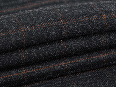 Серо-чёрный твид в крупную коричневую клетку из полиэстера и вискозы