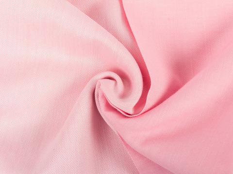Пестротканая нежно-розовая ткань из хлопка и вискозы