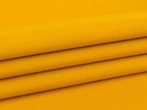 Поплин горчичного цвета из хлопка и полиэстера