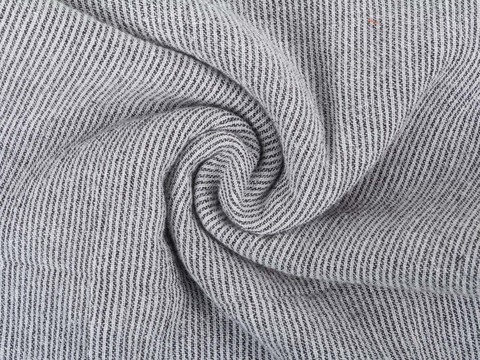 Жатка в узкую чёрно-белую полоску из хлопка