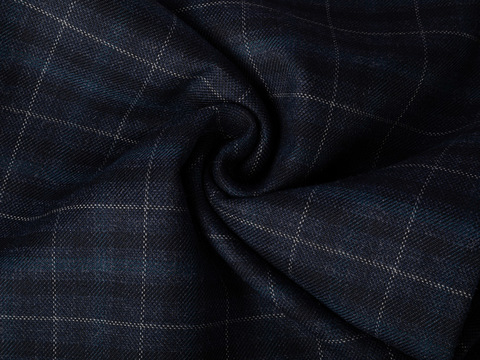 Тёмно-синий твид в голубую и серую клетку из полиэстера и вискозы