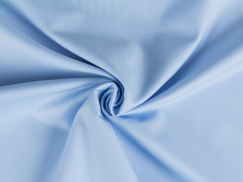 Поплин голубого цвета из хлопка и полиэстера
