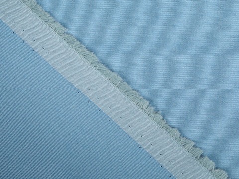 Однотонный поплин KOOLTEX лазурного цвета из хлопка и полиэстера