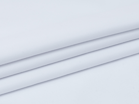 Белый поплин KOOLTEX из хлопка и полиэстера