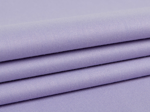 Однотонный лиловый поплин из полиэстера и вискозы