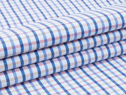 Белая ткань KOOLTEX в мелкую красно-жёлто-синюю клетку из полиэстера и хлопка