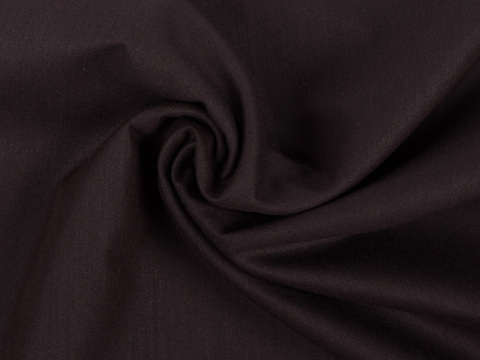 Однотонный поплин шоколадного оттенка из полиэстера и хлопка