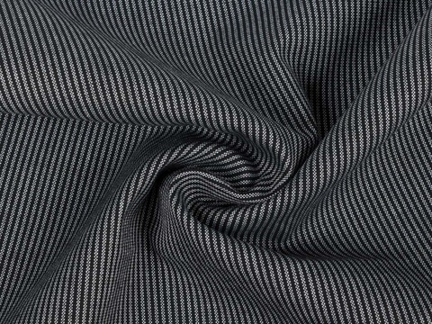Костюмная ткань в чёрно-белую узкую полоску из полиэстера вискозы и лайкры