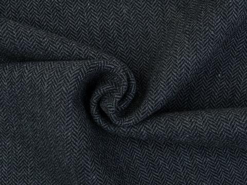 Плотная костюмная чёрно-серая ткань из полиэстера и вискозы