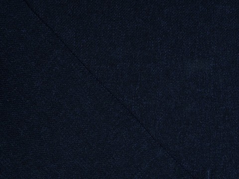 Тёмно-синяя костюмная ткань из полиэстера и вискозы