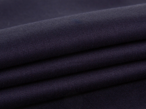 Фиолетовая ткань из хлопка полиэстера и лайкры