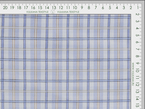 Голубая ткань в крупную сине-бежевую клетку из полиэстера и хлопка