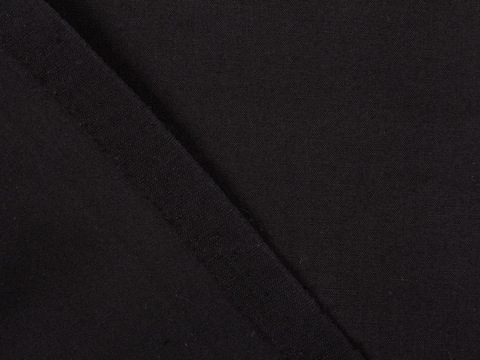 Однотонный чёрный поплин из хлопка и полиэстера