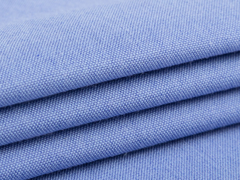 Пастельно-синяя ткань оксфорд из хлопка и полиэстера