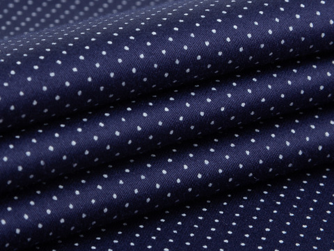 Синяя ткань в мелкий белый горошек хлопок
