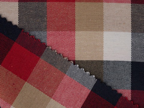 Фланель ХУНГАМА из поликоттона - красный-бежевый