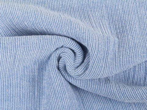 Жатка в узкую бело-голубую полоску из хлопка