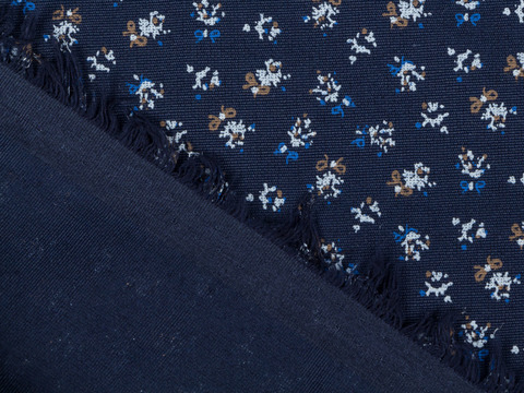 Синяя ткань с мелким принтом белого цвета хлопок с полиэстером