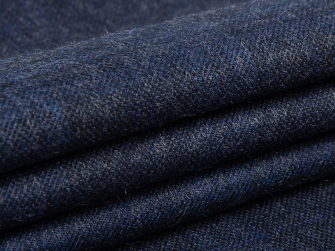 Синий твид в крупную голубую клетку из полиэстера и вискозы