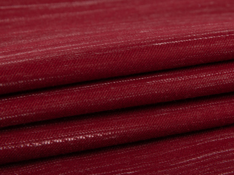 Саржа насыщенного винного цвета из хлопка и полиэстера