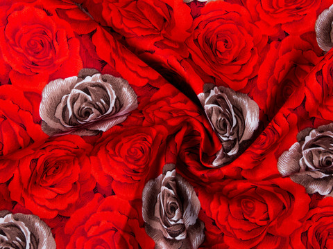 Яркая ткань с красными розами хлопок