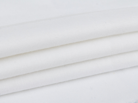 Лёгкая хлопковая однотонная белая ткань