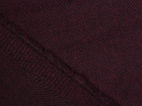 Однотонная плотная ткань винного цвета из полиэстера и вискозы