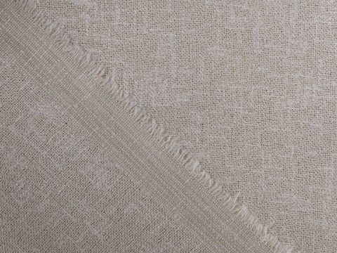 Ткань бежевого цвета из полиэстера и вискозы