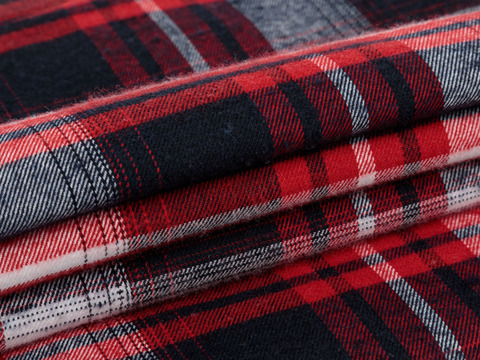 Фланель ХЕВИ ХУНГАМА из поликоттона - красный-белый-серый