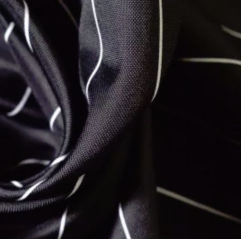 Что можно сшить из костюмной ткани